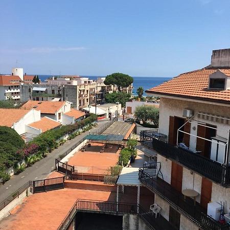 Beda House Panoramica E Tranquilla Villa Giardini Naxos Eksteriør billede