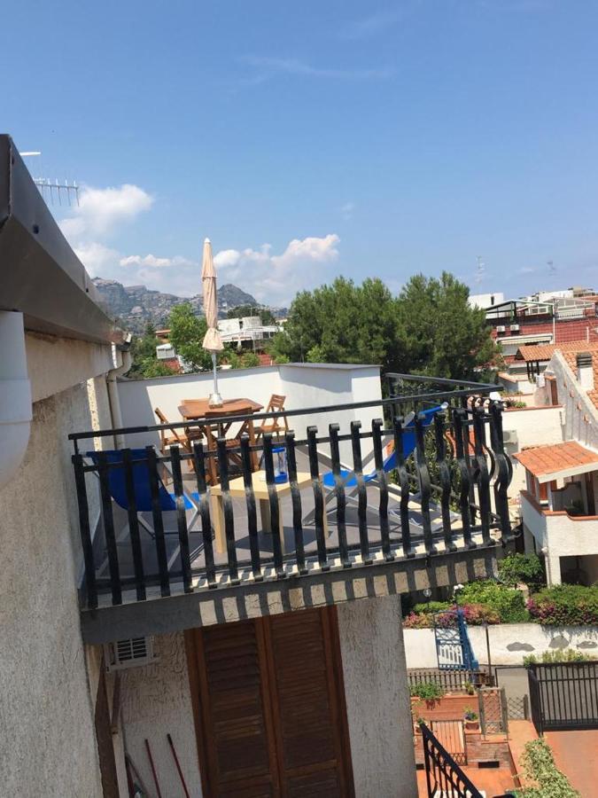 Beda House Panoramica E Tranquilla Villa Giardini Naxos Eksteriør billede